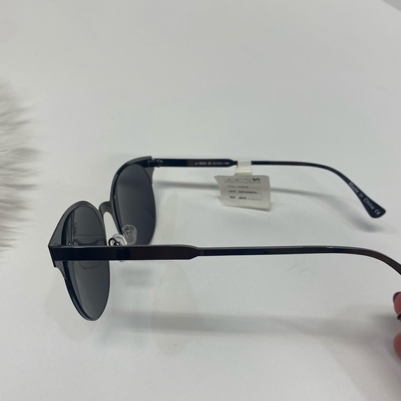 Joes Jeans | Gunmetal Round Sunglasses